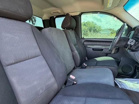 Used 2010 Chevrolet Silverado 1500 LS image 15