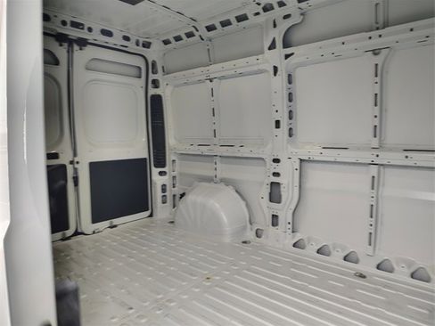 New 2026 RAM ProMaster 1500 w/ Quick Order Package 22G SLT image 29