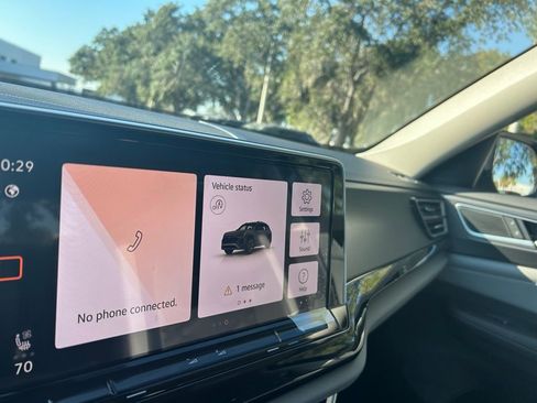 New 2026 Volkswagen Atlas Peak Edition AWD/4WD image 12