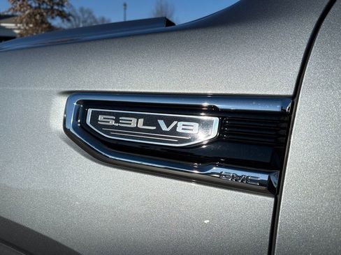 Used 2019 GMC Sierra 1500 SLT w/ SLT Premium Package image 33