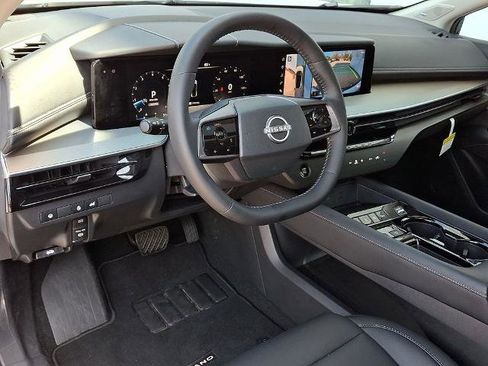 Certified 2025 Nissan Murano SL w/ Cargo Package AWD/4WD image 27