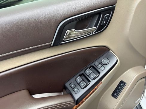 Used 2016 Chevrolet Tahoe LTZ image 16