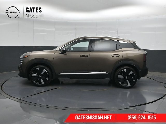 Certified 2026 Nissan Kicks SR w/ SR Premium Package AWD/4WD image 7