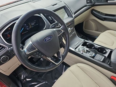 Used 2019 Ford Edge Titanium w/ Class II Trailer Tow Package image 16