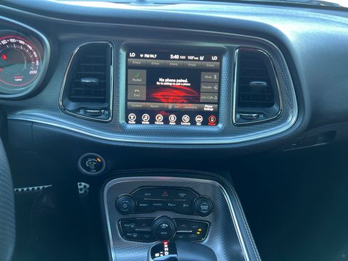 Used 2017 Dodge Challenger SRT Hellcat RWD image 27