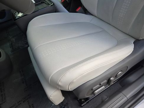 Used 2026 Hyundai Ioniq 5 Limited RWD image 11