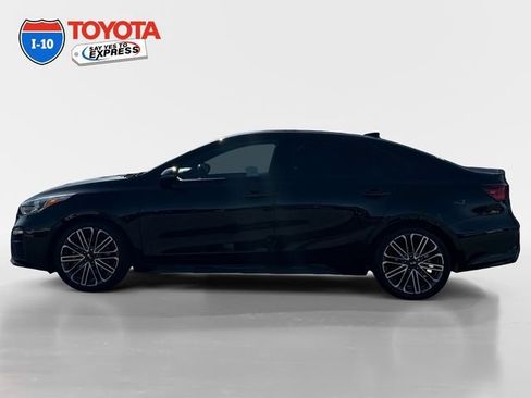 Used 2021 Kia Forte GT w/ GT2 Package FWD image 2