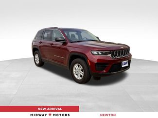 Used 2024 Jeep Grand Cherokee Laredo w/ Luxury Tech Group I video 1