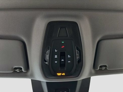 Certified 2025 Audi Q5 Premium w/ Convenience Package AWD/4WD image 18