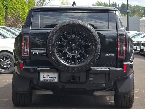 Used 2025 GMC Hummer EV 3X w/ LPO, Cargo Utility Package AWD/4WD image 5