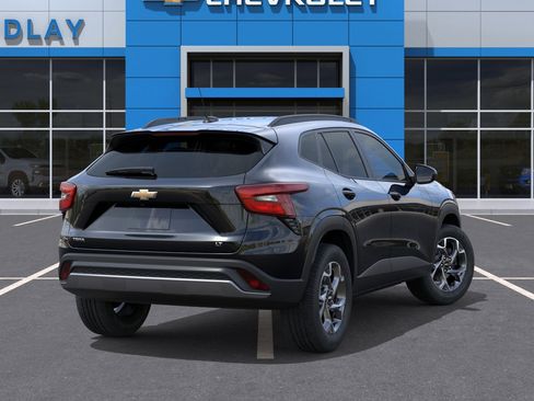 New 2026 Chevrolet Trax LT FWD image 4