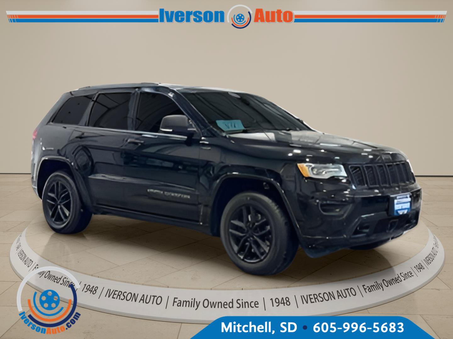 Used 2020 Jeep Grand Cherokee Overland AWD/4WD image 2