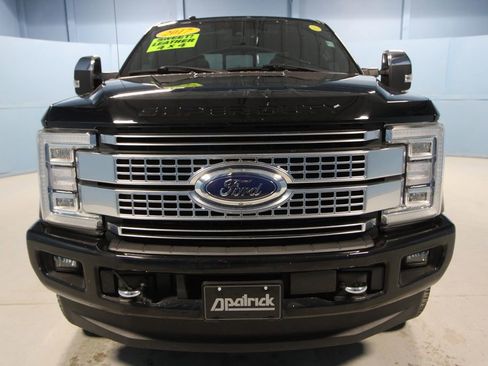 Used 2017 Ford F250 Platinum w/ Platinum Ultimate Package image 30