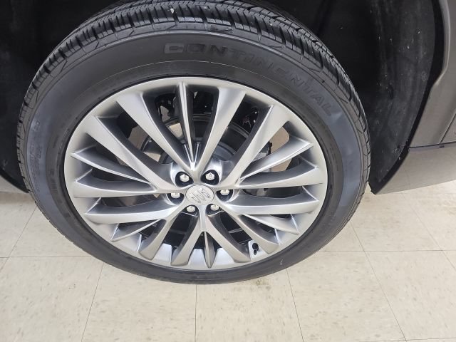 Used 2025 Buick Enclave Avenir w/ Super Cruise Package AWD/4WD image 24