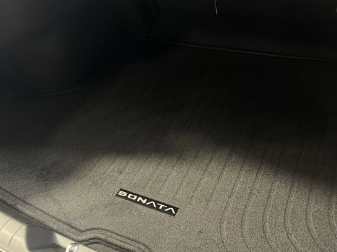 Used 2025 Hyundai Sonata Limited w/ Winter Weather Package image 28