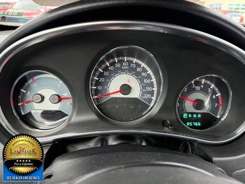 Used 2012 Chrysler 200 Limited image 12
