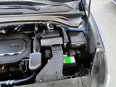 Used 2019 Hyundai Santa Fe AWD image 68