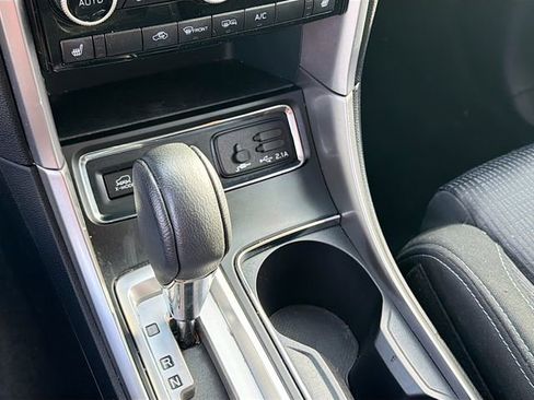 Used 2019 Subaru Ascent Premium image 15