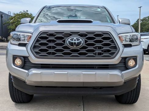 Used 2021 Toyota Tacoma TRD Sport RWD image 2