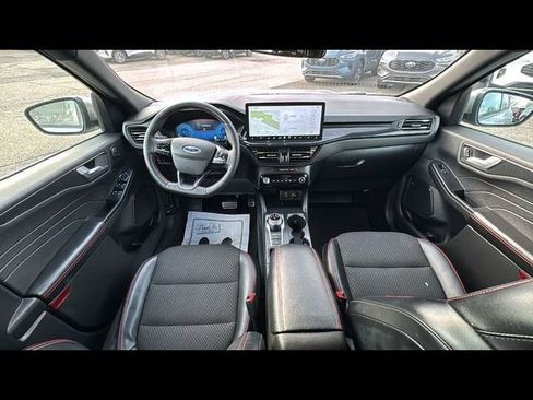 Certified 2023 Ford Escape ST-Line Elite AWD/4WD image 12