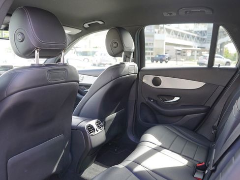 Used 2019 Mercedes-Benz GLC 300 image 15