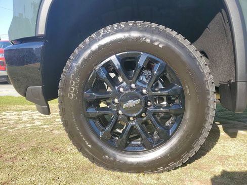 New 2026 Chevrolet Silverado 2500 LT w/ Trail Boss Package image 6