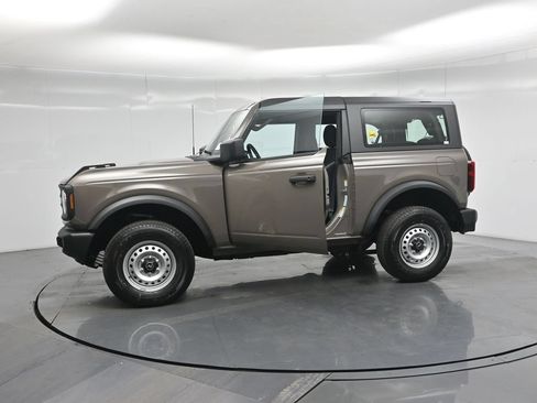 New 2026 Ford Bronco 2-Door AWD/4WD image 31