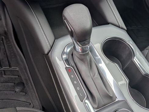 Used 2023 Chevrolet Blazer LT image 32