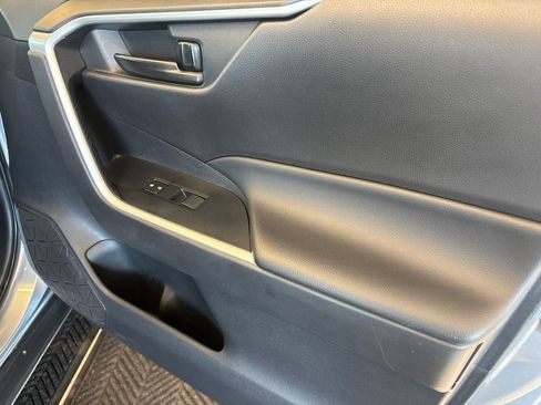 Used 2023 Toyota RAV4 LE image 24