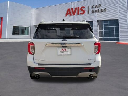 Used 2023 Ford Explorer Limited image 7