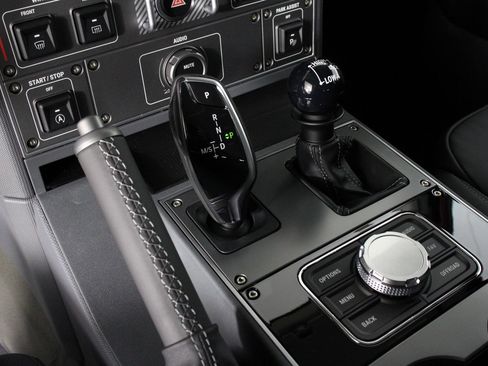 Used 2025 INEOS Grenadier AWD/4WD image 7