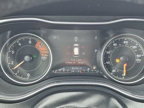 Used 2020 Jeep Cherokee Trailhawk w/ Comfort/Convenience Group image 13