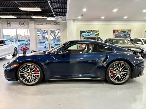 Used 2021 Porsche 911 GT3 RS AWD/4WD image 3