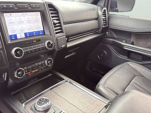 Used 2020 Ford Expedition Limited w/ Texas Edition Package AWD/4WD image 19