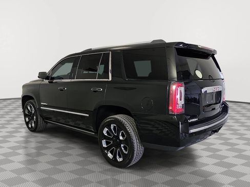 Used 2019 GMC Yukon Denali w/ Denali Ultimate Package RWD image 6