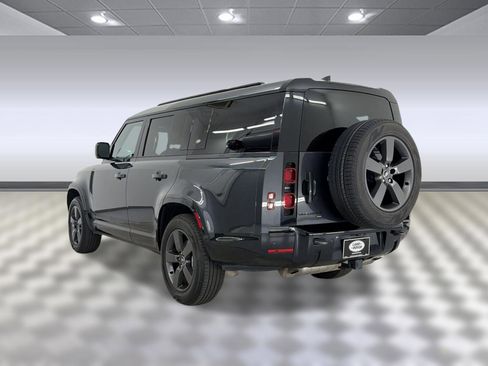 Used 2023 Land Rover Defender 130 X-Dynamic SE AWD/4WD image 3