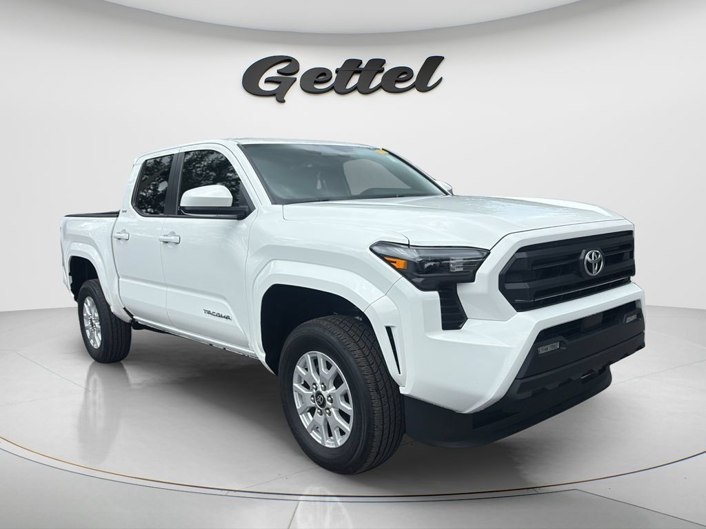 Used 2024 Toyota Tacoma SR5 RWD image 3