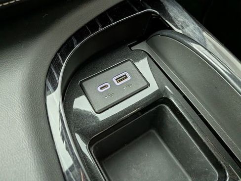 Used 2021 Cadillac Escalade Sport image 8