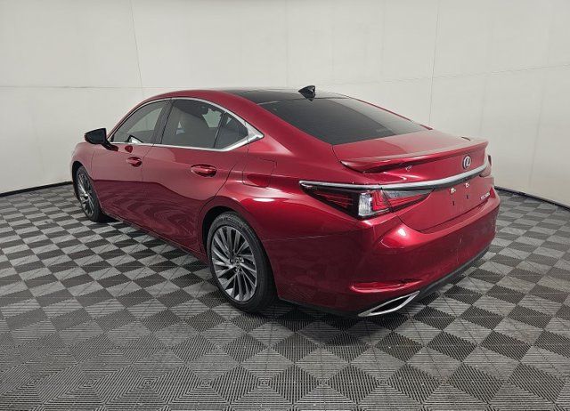 Used 2025 Lexus ES 350 Ultra Luxury FWD image 2