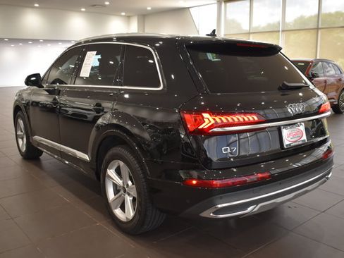 Used 2023 Audi Q7 3.0T Premium w/ Convenience Package AWD/4WD image 7