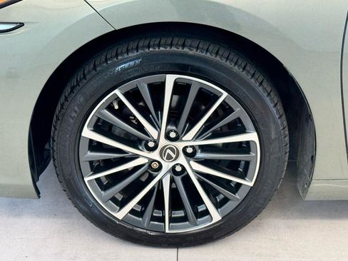Used 2022 Lexus ES 350 w/ Premium Package FWD image 42