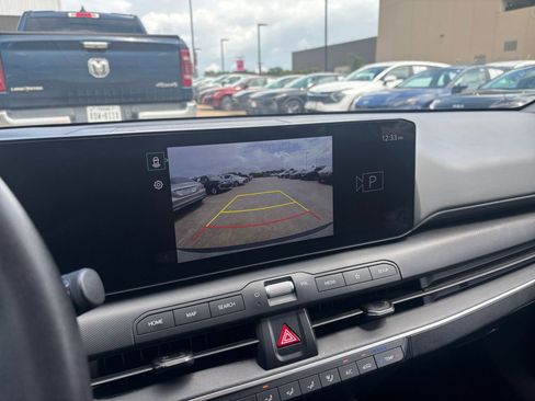 Used 2025 Kia K4 LXS image 22