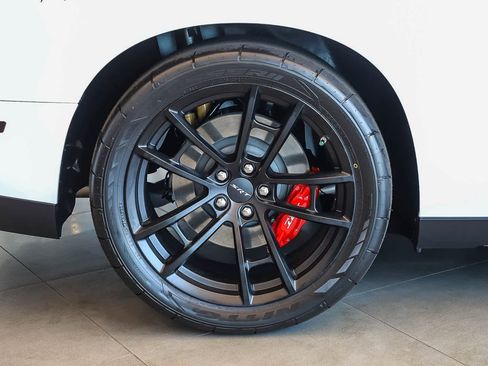 Used 2023 Dodge Challenger SRT Hellcat w/ Driver Convenience Group RWD image 12