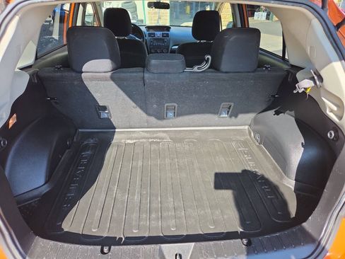 Used 2014 Subaru Crosstrek 2.0i Premium AWD/4WD image 24