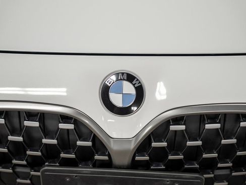 Used 2023 BMW 440i xDrive Coupe w/ Premium Package image 4