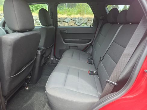 Used 2012 Ford Escape XLT AWD/4WD image 10
