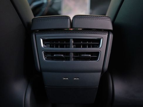 Used 2017 Tesla Model S 75 image 32