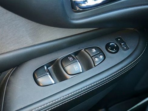 Used 2024 Nissan Murano SL image 26