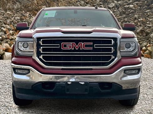 Used 2018 GMC Sierra 1500 SLE w/ SLE Value Package image 3