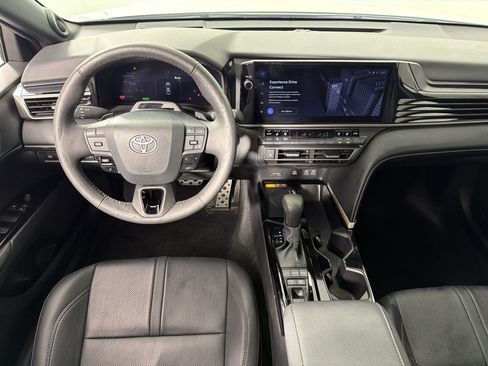 Used 2025 Toyota Camry XSE w/ Premium Plus Package AWD/4WD image 28